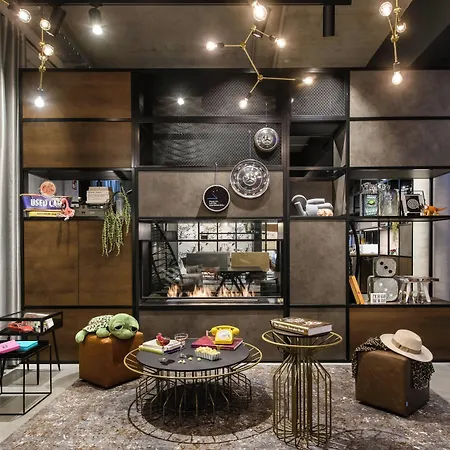 Moxy Feuerbach Hotel