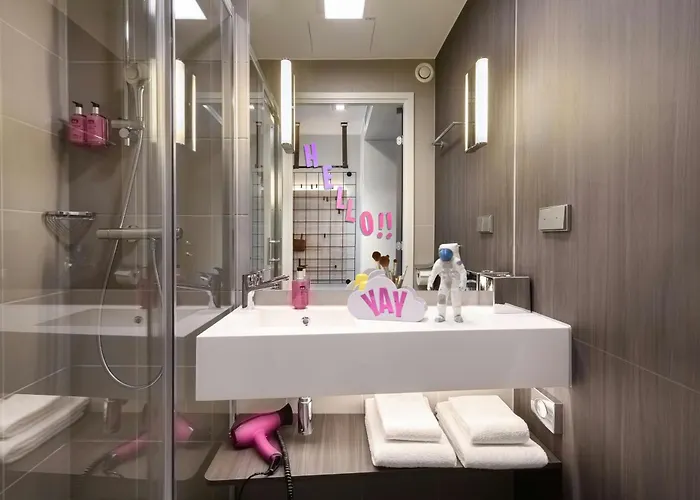 Moxy Feuerbach Hotel