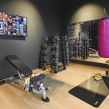 Moxy Feuerbach 3* Stuttgart