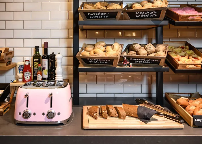 Moxy Feuerbach Hotel 4*